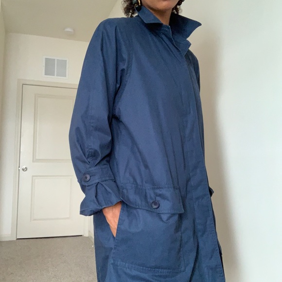 London Fog Limited Edition Coat - Picture 6 of 10